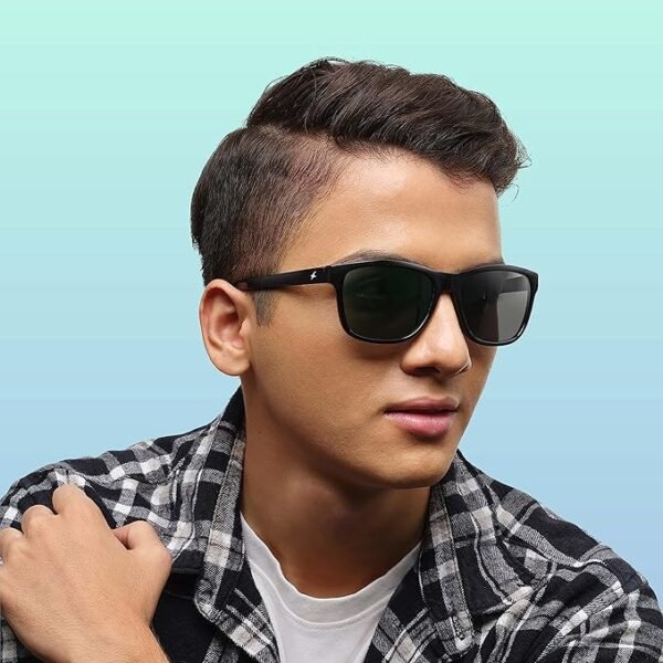 Fastrack Wayfarer Polarized Sunglasses for Men - Image 3