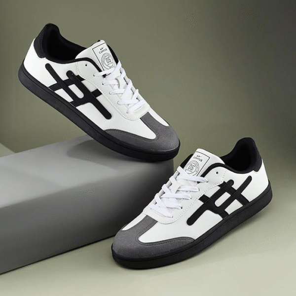 Campus ROAR Men's Lace-Up Sneakers - Image 7
